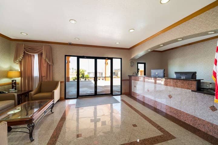 Hotel Interior 3 of 38