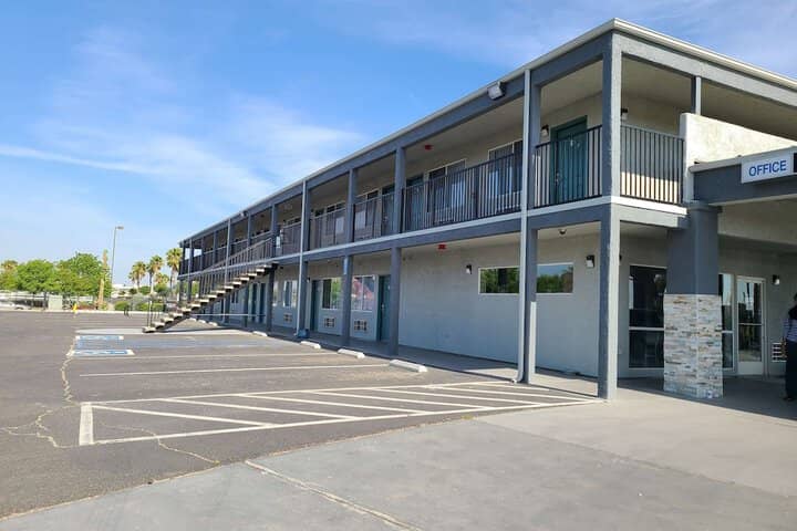 Hotel 11 of 11