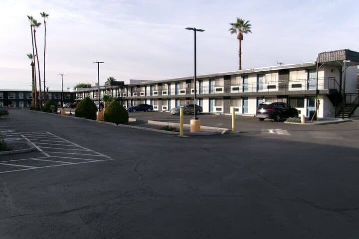 Hotel 82 of 89
