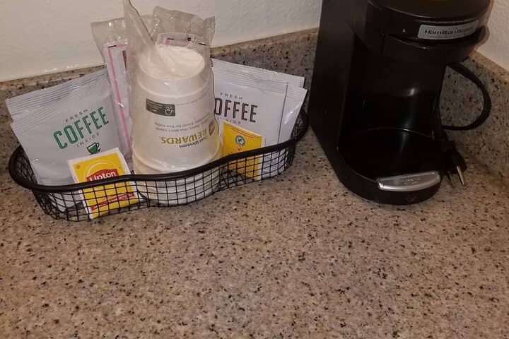 Breakfast/Coffee Service 19 of 33