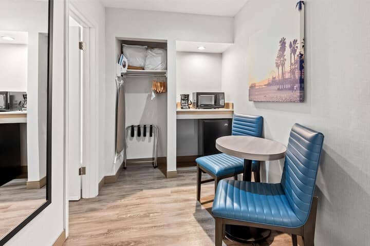 Room 20 of 56