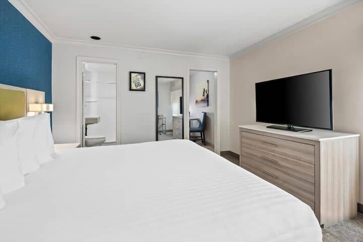Room 34 of 56