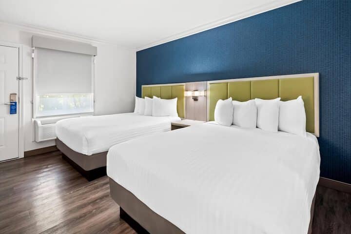 Room 21 of 56