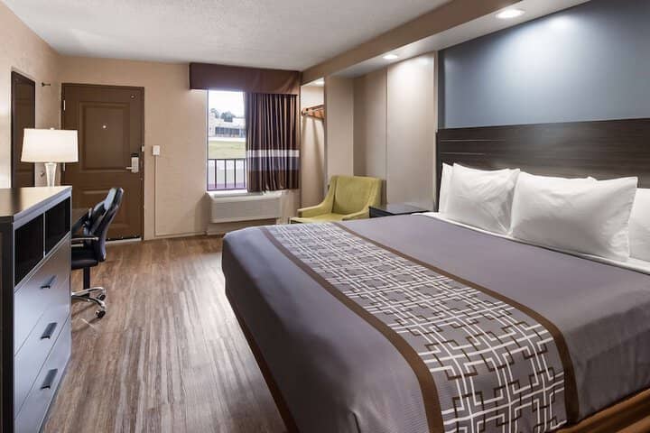 Room 5 of 24