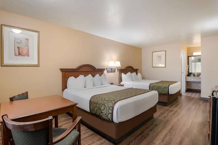 Room 14 of 26